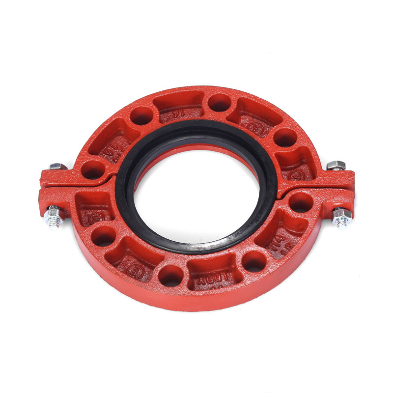 Grooved pipe flange